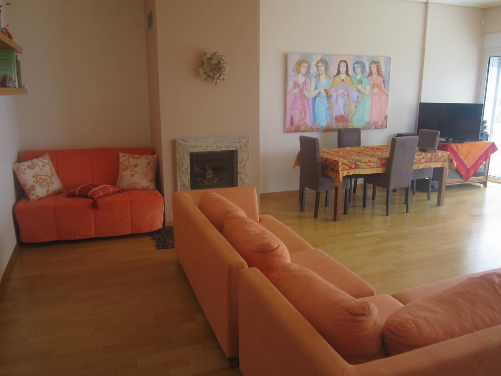 Viva B&B Anavyssos Exteriör bild